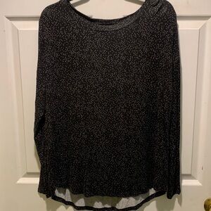 Comfy Black with White pattern Top GAP Women’s L